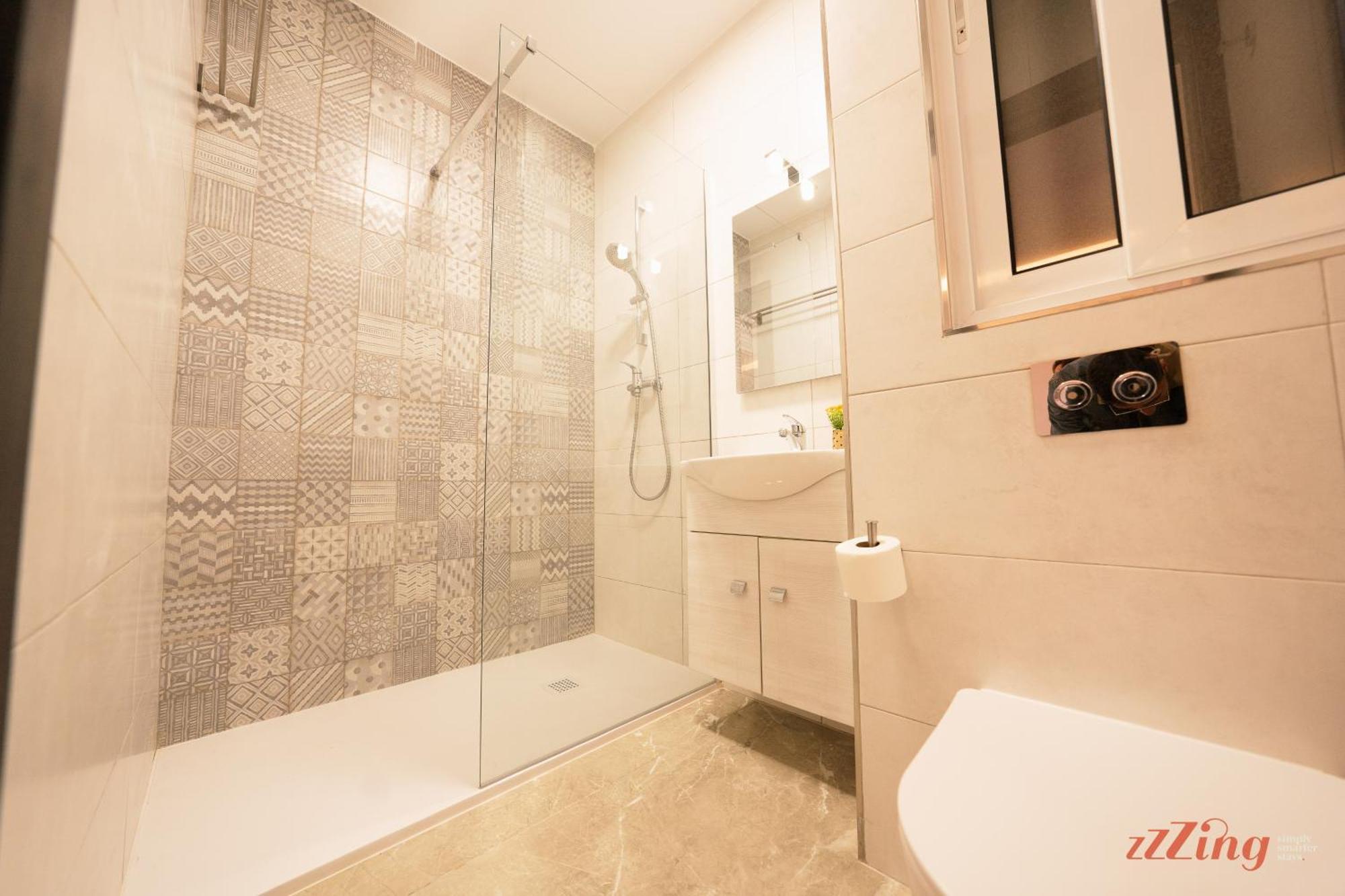 Seashore Stays - Stunning Apartments Right By The Sea Bahía de San Pablo Habitación foto